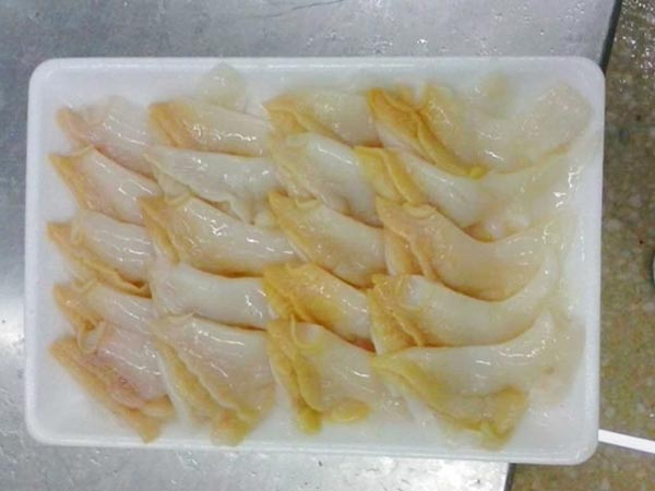 Frozen whelk slice